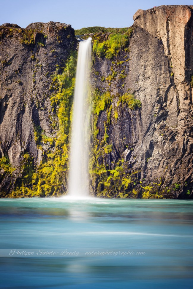 Cascade en Islande