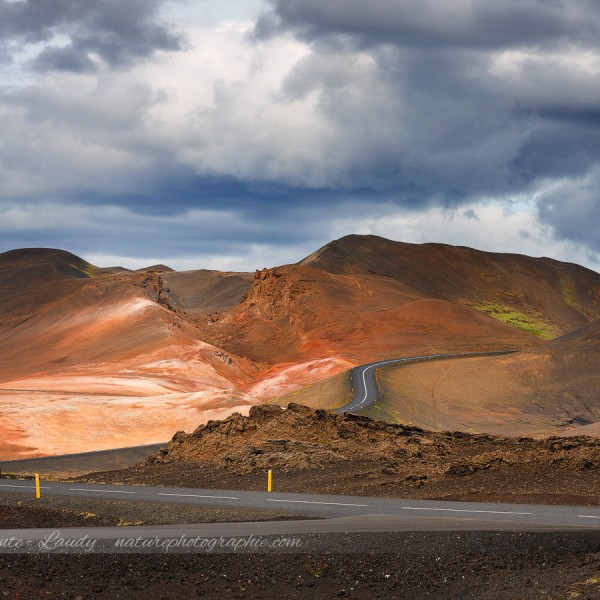Paysage contrasté d'Islande