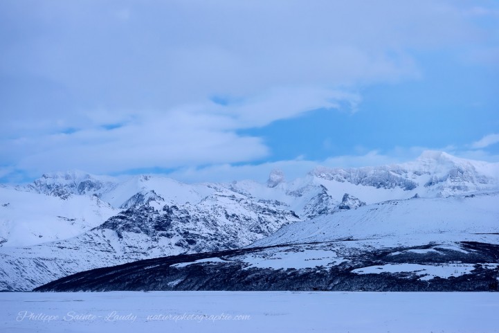 Montagnes d'Islande en hiver