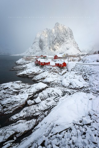 Hamnoy sous la neige