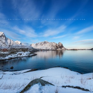 Long Ago and Far Away Neige sur Reine en Norvège
