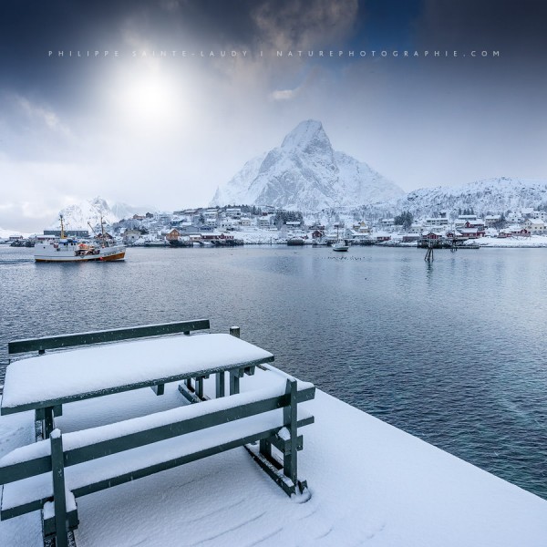 Winter’s Past Photo de Reine sous la neige en Norvège