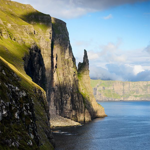 Trøllkonufingur Trøllkonufingur - îles Féroé