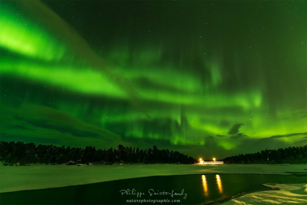 Aurore boréale verte