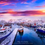 Coucher de soleil sur Henningsvær en Norvège