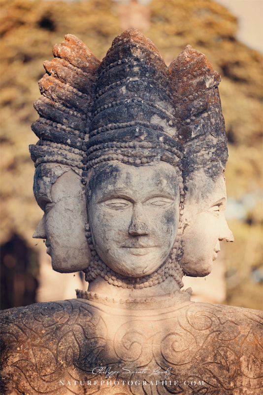 Statue dans le Bouddha Parc