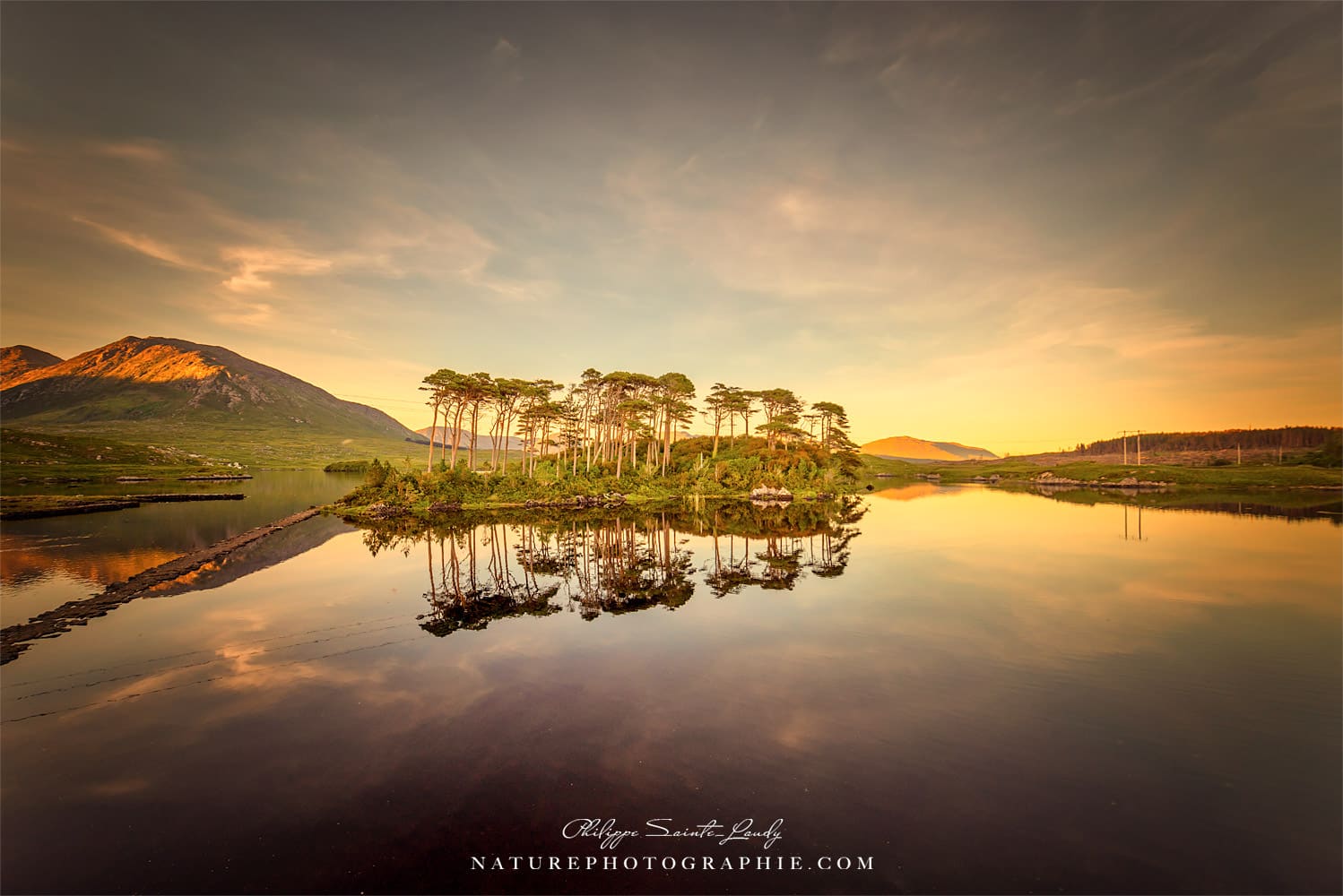 Les Lacs Du Connemara