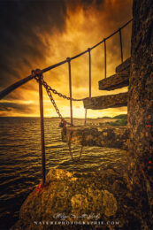 The chains of hell