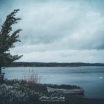 Paysage d'orage en Estonie sur l'île de Saaremaa