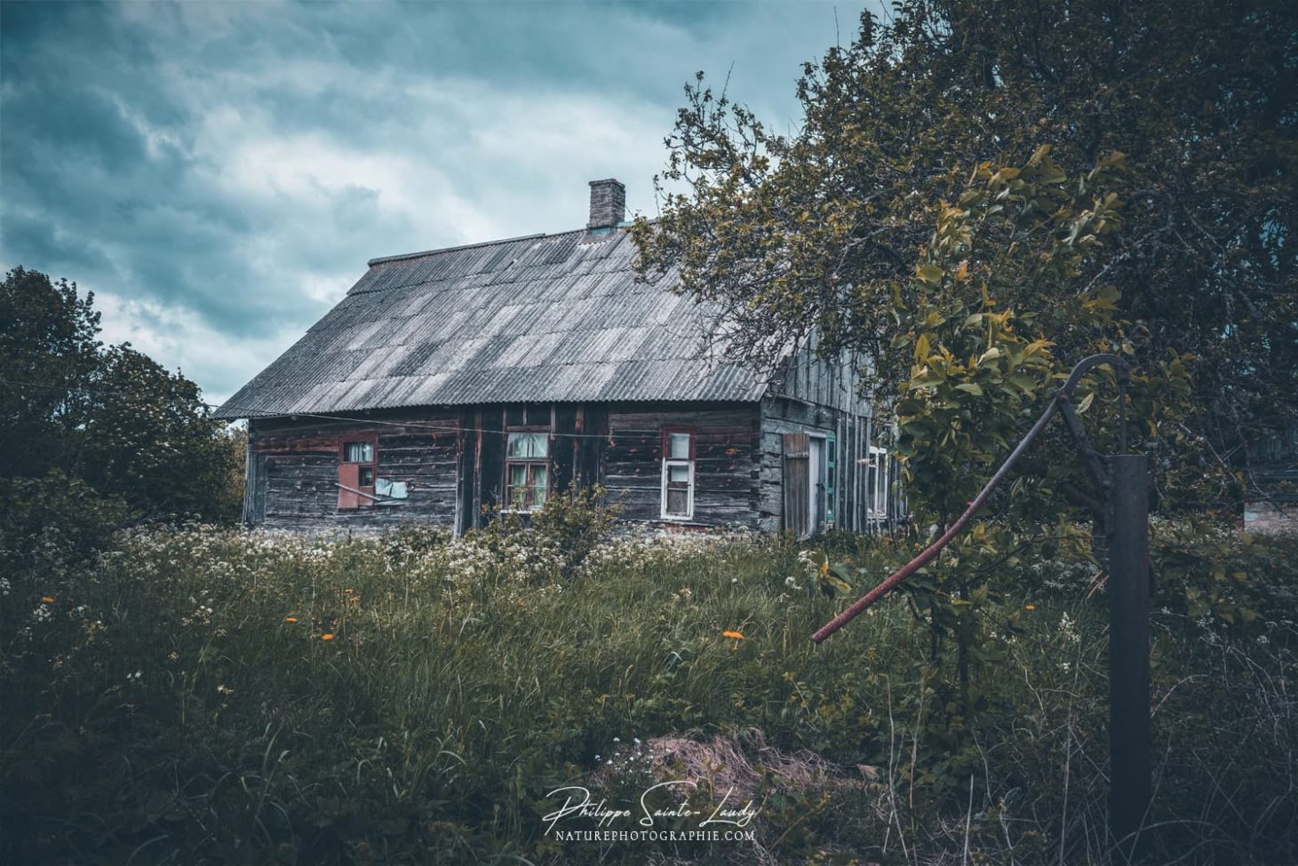 Ferme abandonnée en Estonie