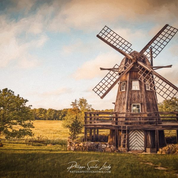 Saare County Windmill Coucher de soleil sur un moulin en Estonie