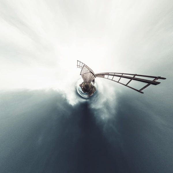 TINY-PLANET-119 Tiny Plant d'un moulin à vent en Estonie