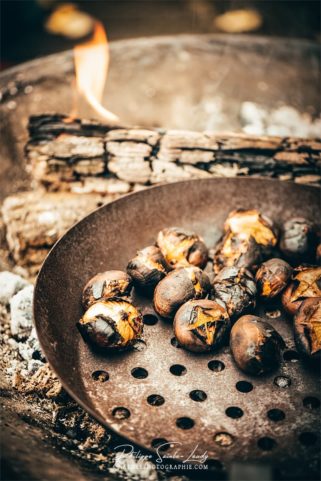 Châtaignes sur poêle à trou