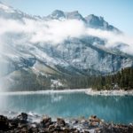 Rideau d'eau devant l’Oeschinensee