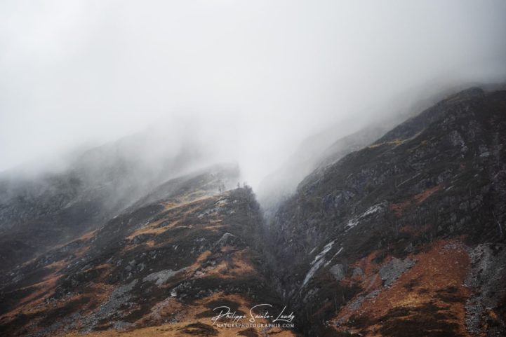 Photo d'Écosse dans les nuages