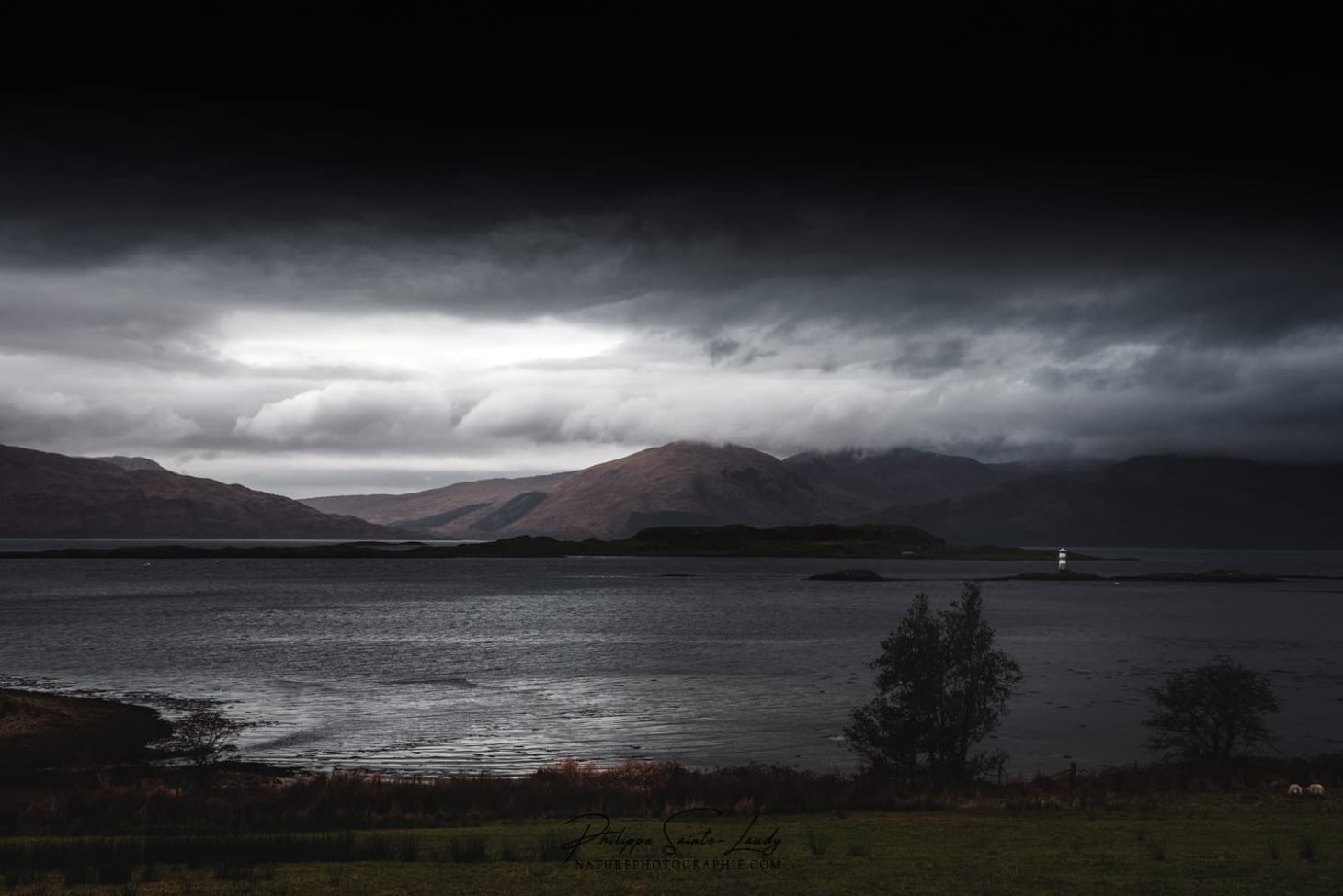Vue depuis le port Appin en Écosse