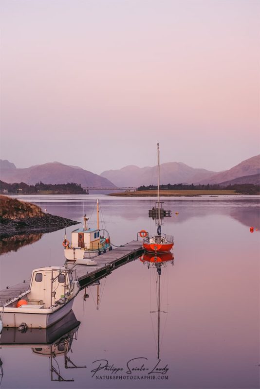 Le jour se lève sur le Loch Linnhe à Glencoe