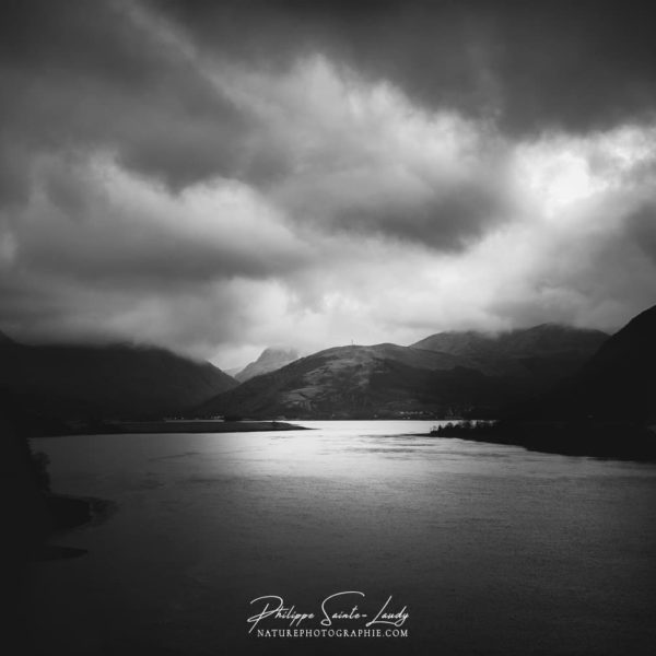 Valley of Clouds Photo de Glencoe prise depuis le Ballachulish Bridge