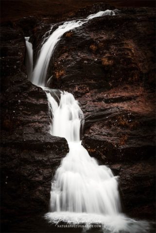 Cascade à Glencoe en Écosse