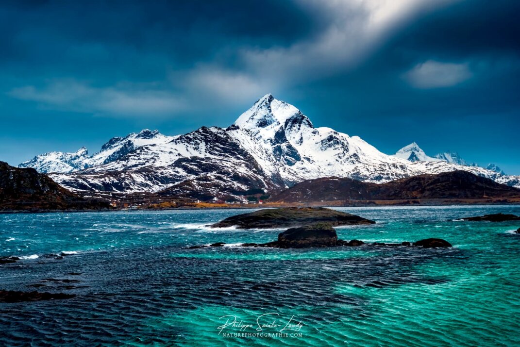 Paysage dramatique des Lofoten