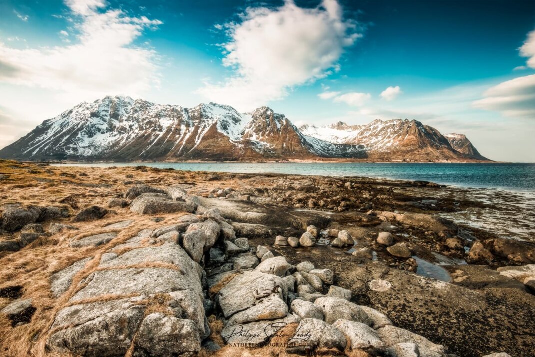 Paysage vintage des îles Lofoten