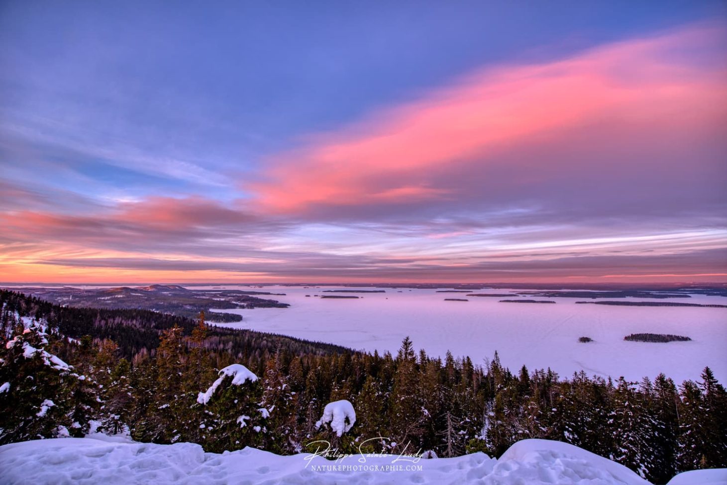 Ciel du soir en Finlande
