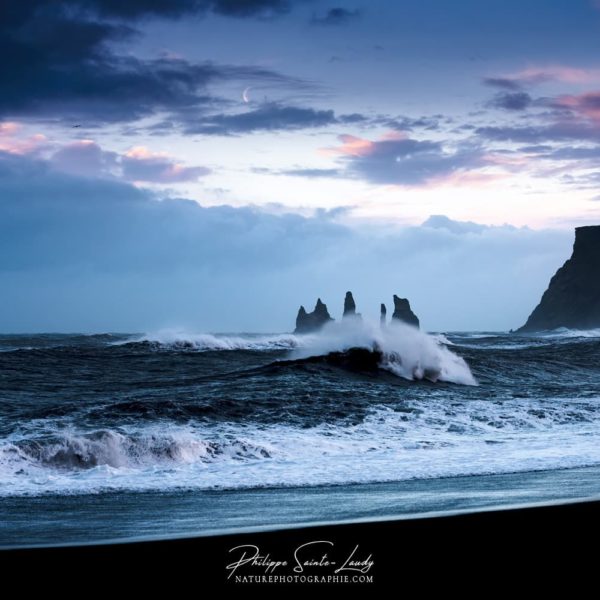 Les Reynisdrangar à Vik en Islande