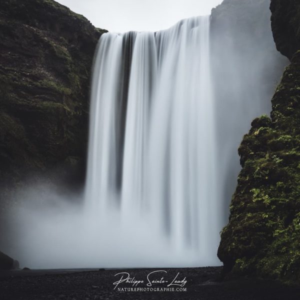 Skogafoss, l'une des plus célèbres cascades d'Islande