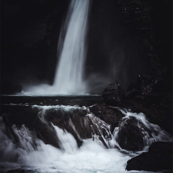 Une cascade en Islande