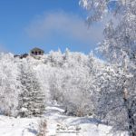 Le Donon entouré par la neige