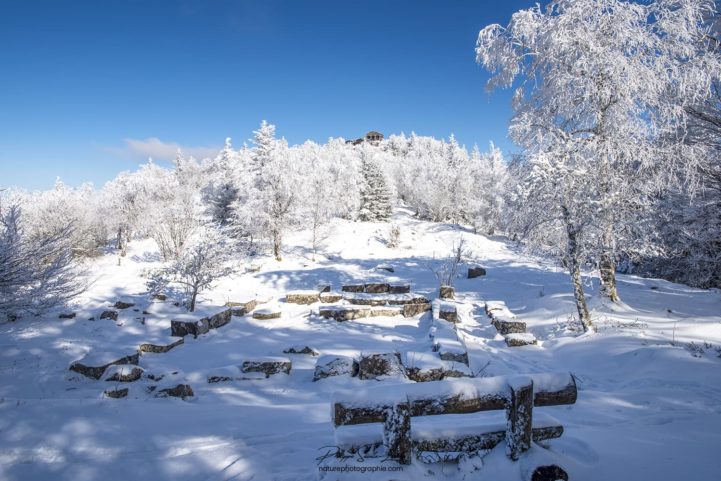 Champ de neige devant le Donon
