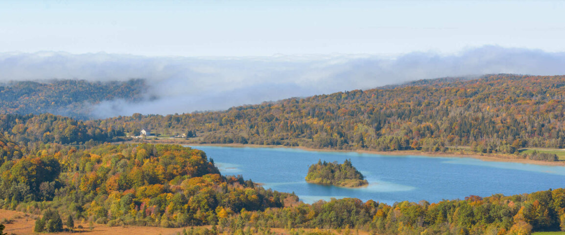Vue depuis le Belvédère des 4 Lacs dans le Jura